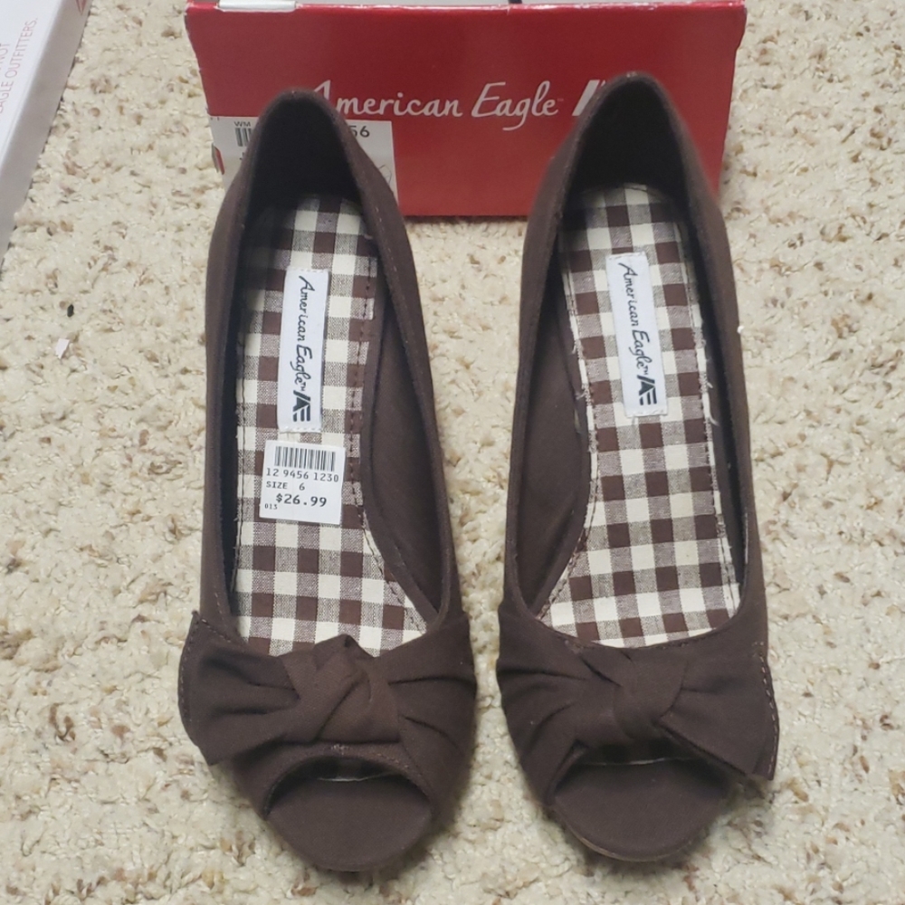 AE Wedges